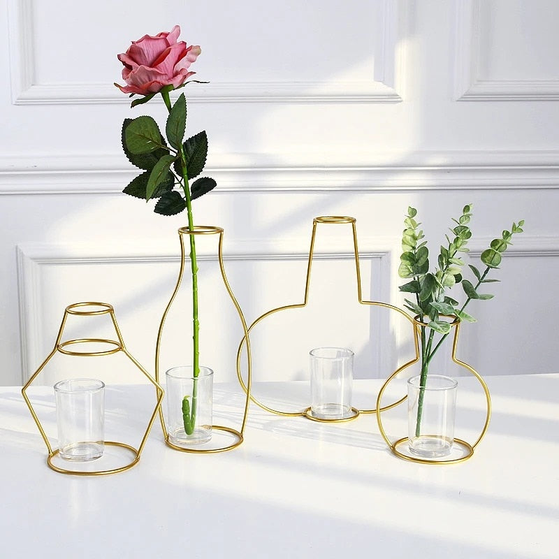 Retro Iron Line Table Flowers Vases
