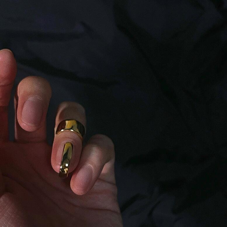 Punk Fingertip Ring