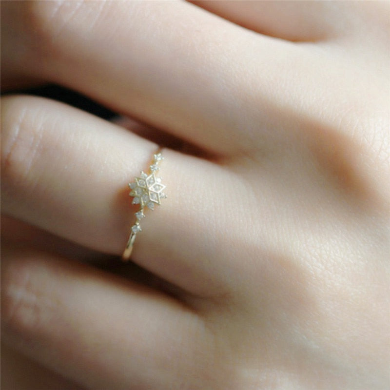 Cute Snowflake Ring